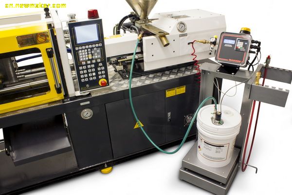 重力计量式控制器可提高定量投加液体颜料的“无溢漏/零浪费”系统的精确性和经济性